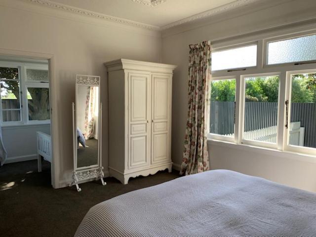 Walnut House Apartment Havelock North Bagian luar foto